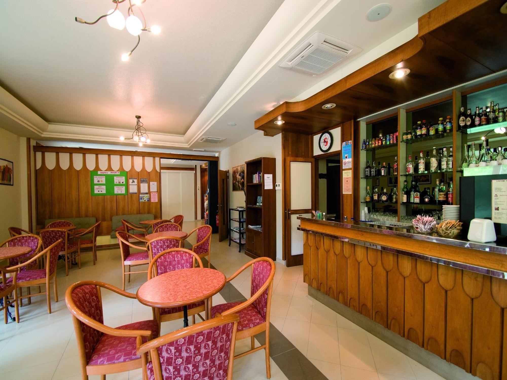 Hotel Solaria Marina Romea Luaran gambar