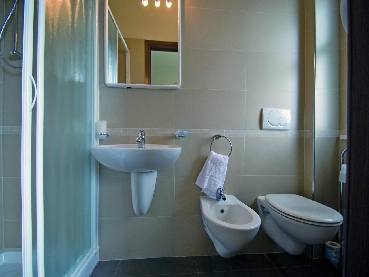 Hotel Solaria Marina Romea Luaran gambar
